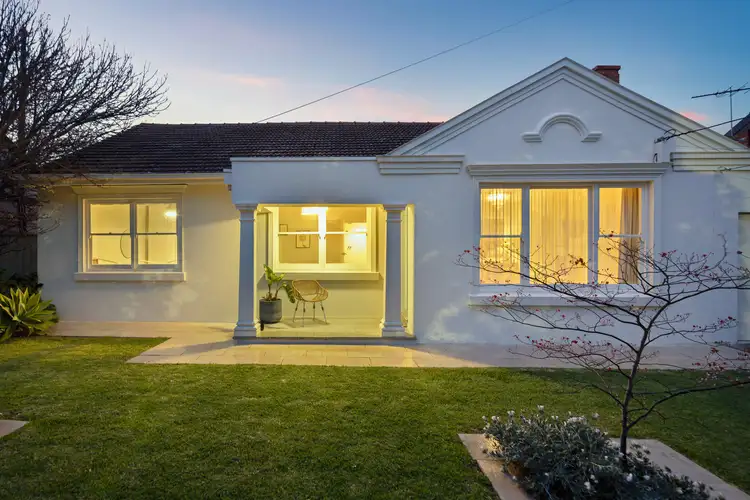 6 Light Terrace, Glenelg North SA 5045