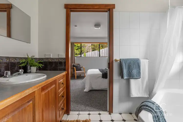 Sixth view of Homely unit listing, 2/69 Salisbury Crescent, West Launceston TAS 7250