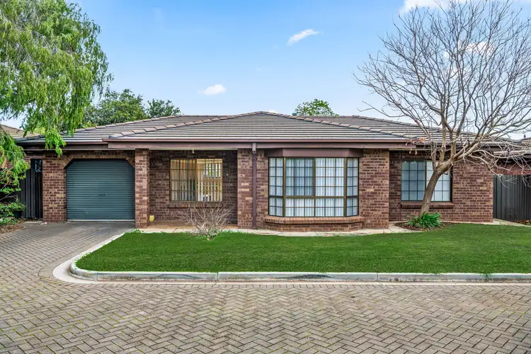 2/25 Hoods Road, Northfield SA 5085