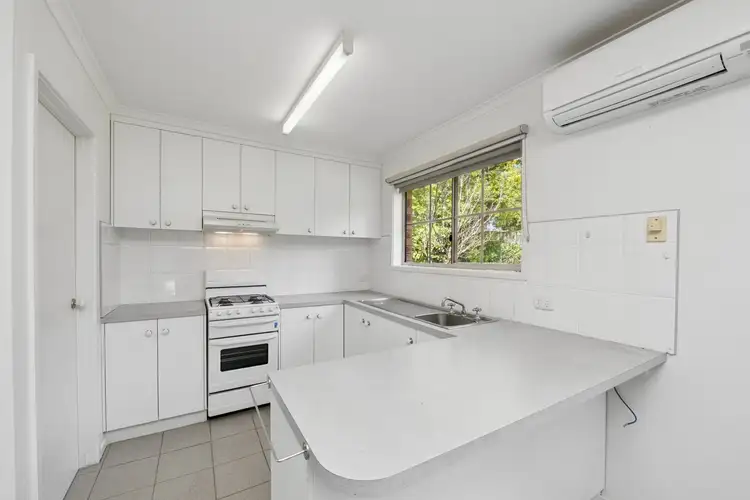 Second view of Homely unit listing, 3/22 Yarunga Drive, Kangaroo Flat VIC 3555