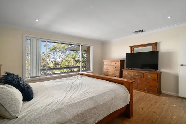 Sixth view of Homely house listing, 1 Kinross Place, Engadine NSW 2233