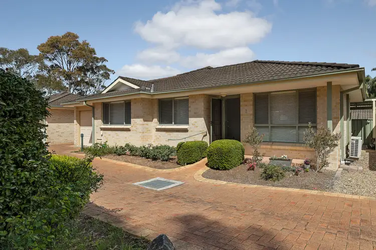 2/13 McAlister Avenue, Engadine NSW 2233