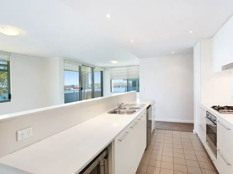 404/11 Lewis Avenue, Rhodes NSW 2138