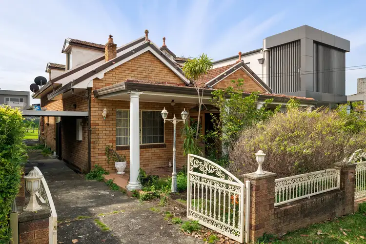 11 Newcombe Street, Sans Souci NSW 2219