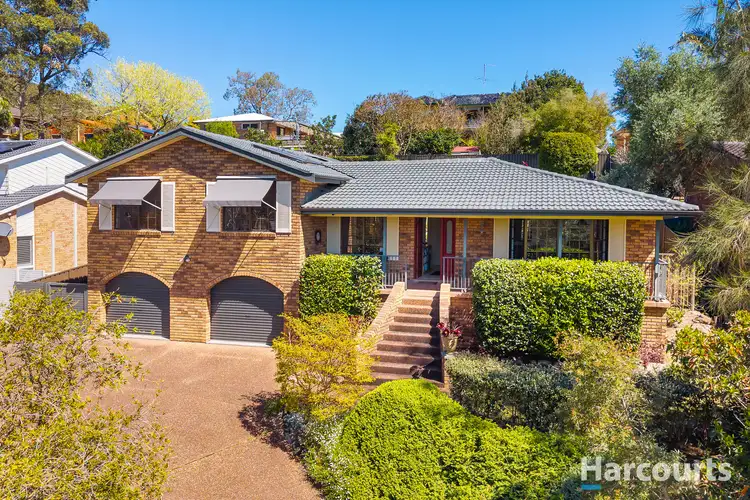 6 Leasingham Close, Eleebana NSW 2282
