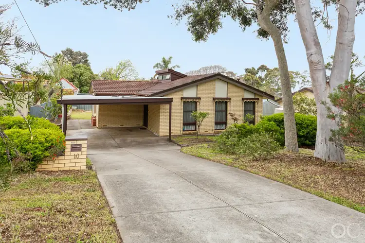 10 Oakridge Road, Aberfoyle Park SA 5159