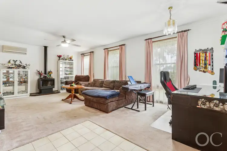 Second view of Homely house listing, 10 Oakridge Road, Aberfoyle Park SA 5159
