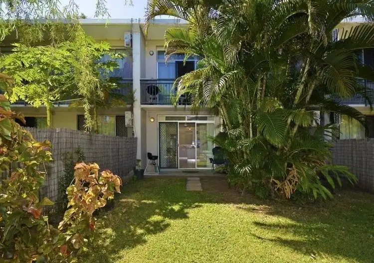 2/41 Kurrajong Crescent