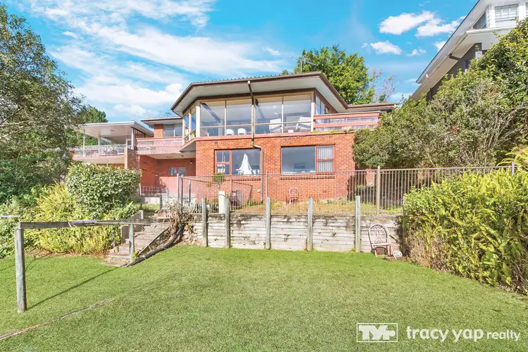 13 Headland Road, Castle Cove NSW 2069