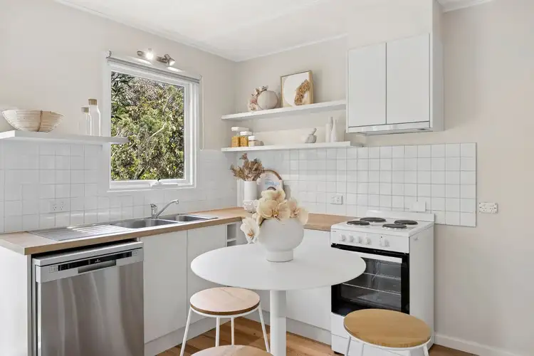 Fifth view of Homely unit listing, 1/2 Inlet Crescent, Aireys Inlet VIC 3231