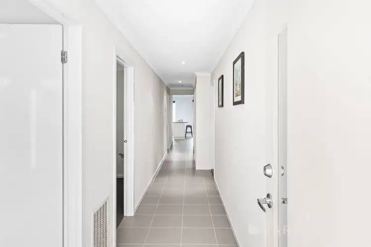 Second view of Homely house listing, 8 Ballantine Street, Tarneit VIC 3029