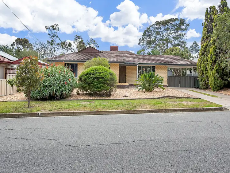 15 Suffolk Drive, Morphett Vale SA 5162