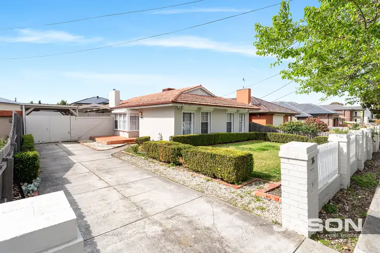 14 Short Street, Keilor East VIC 3033
