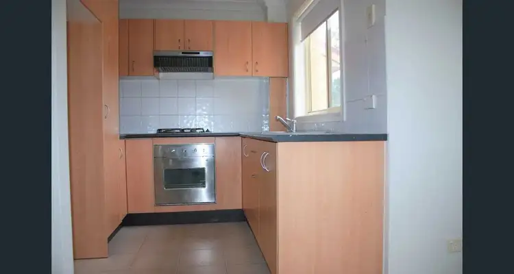 2/8-10 Metella Road, Toongabbie NSW 2146