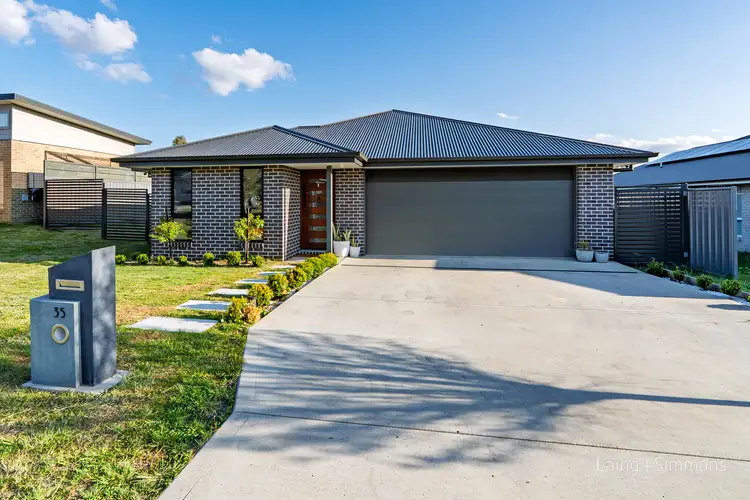 35 Yeomans Road, Armidale NSW 2350