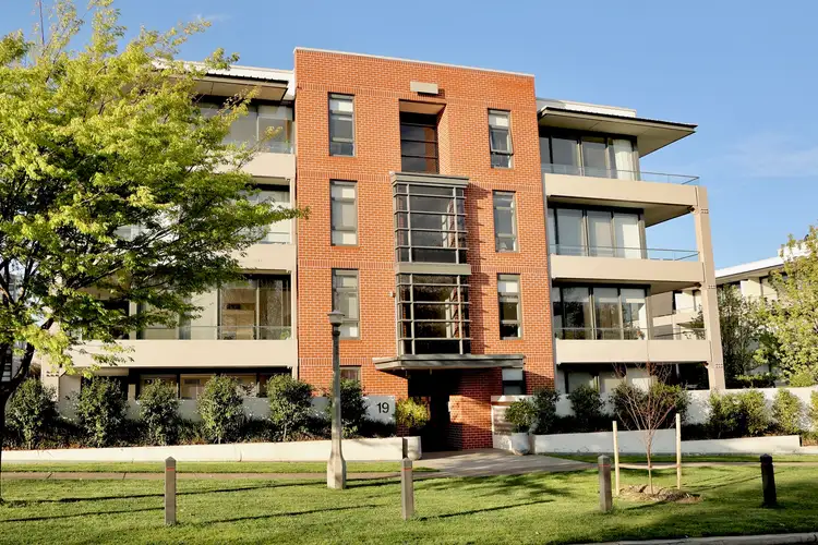 24/19 Leichhardt Street, Kingston ACT 2604