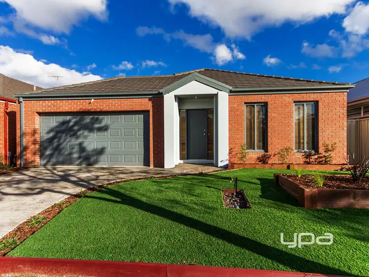5 Great Barr Crescent, Caroline Springs VIC 3023