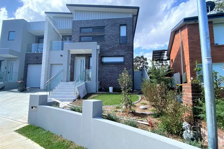 17a Shannon Avenue, Merrylands NSW 2160