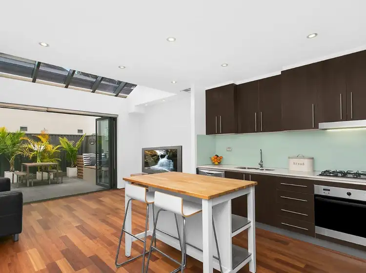 3/52-56 Manchester Road