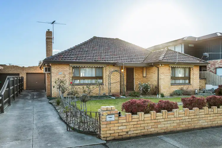 129 Sixth Avenue, Altona North VIC 3025