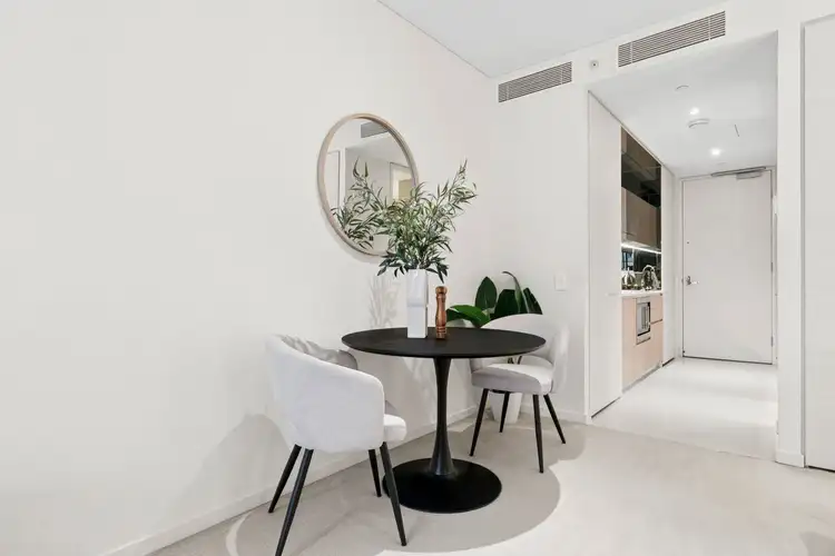 Fifth view of Homely studio listing, 113/211 Pacific Highway, North Sydney NSW 2060