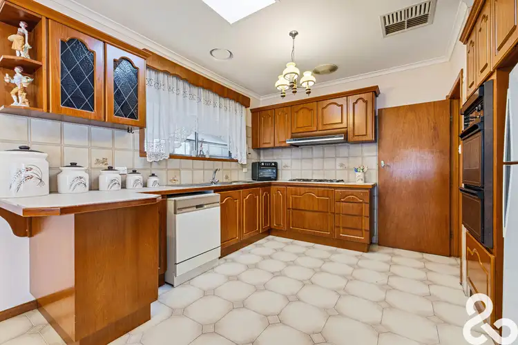 Fifth view of Homely house listing, 7 Kefford Avenue, Lalor VIC 3075