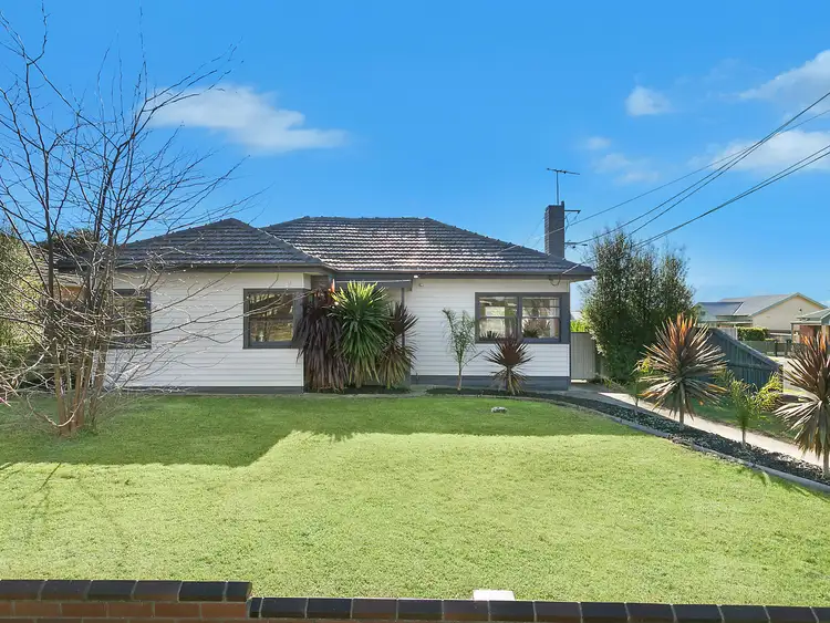 23 Logan Street, Hamlyn Heights VIC 3215
