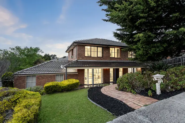 5 Hemingway Avenue, Templestowe VIC 3106