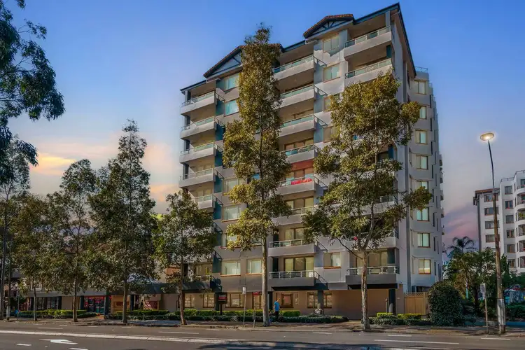 26/208-226 Pacific Highway, Hornsby NSW 2077