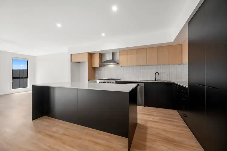 13 Whitehaven Crescent, Woolgoolga NSW 2456