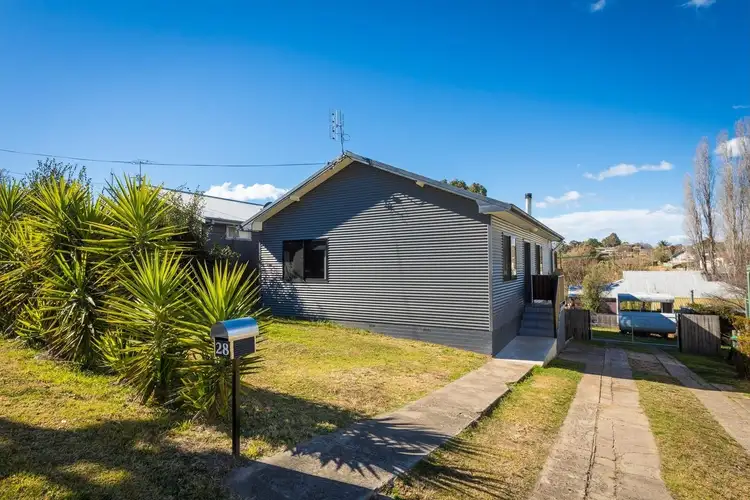 28 Meringo Street, Bega NSW 2550