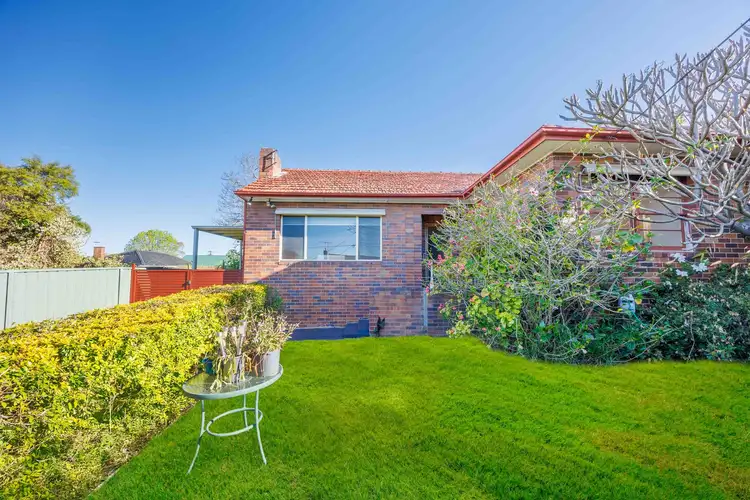 11 Curtin Place, Westmead NSW 2145
