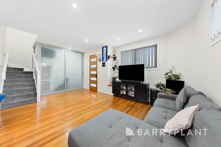 Sixth view of Homely townhouse listing, 2/127 William Street, St Albans VIC 3021