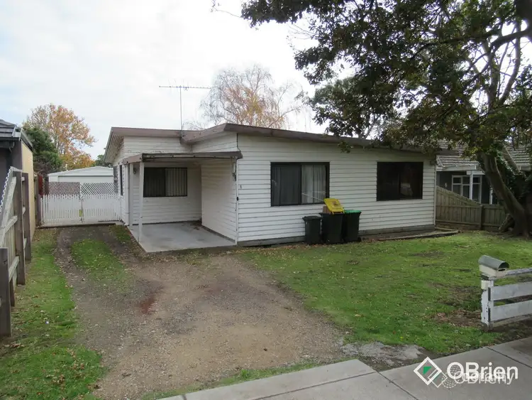 8 Clarendon Street, Frankston VIC 3199