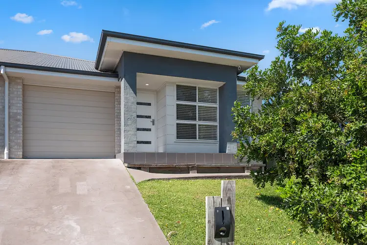 2/21 Henning Road, Raymond Terrace NSW 2324