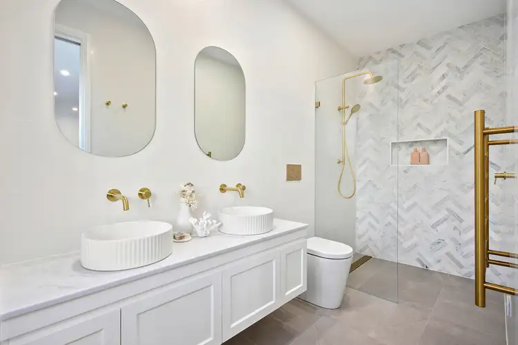 Sixth view of Homely house listing, 2 Canaan Avenue, Figtree NSW 2525