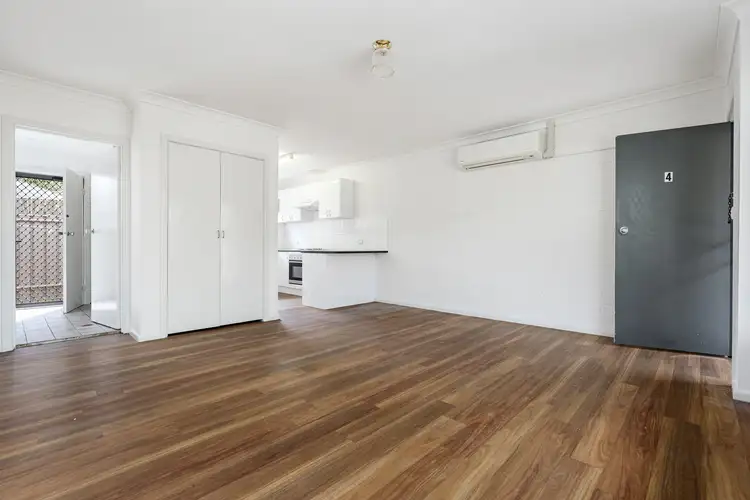 Fourth view of Homely unit listing, 4/492 Breen Street, Lavington NSW 2641