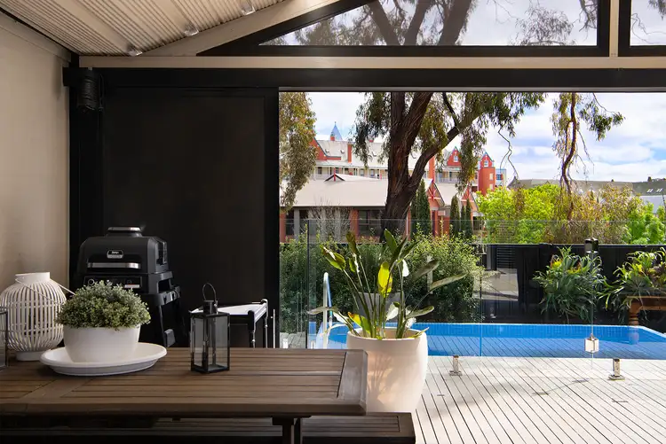 Fifth view of Homely house listing, 2 Knox Court, Kennington VIC 3550