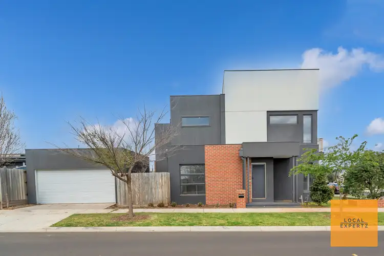 17 Penver Drive, Cobblebank VIC 3338