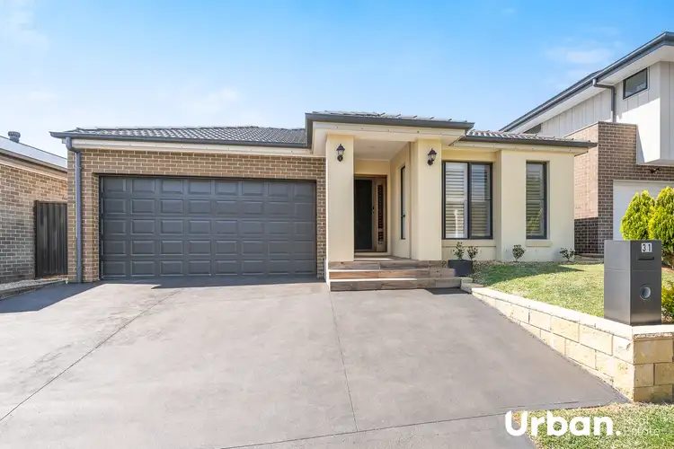 31 Sweetman Circuit, Denham Court NSW 2565