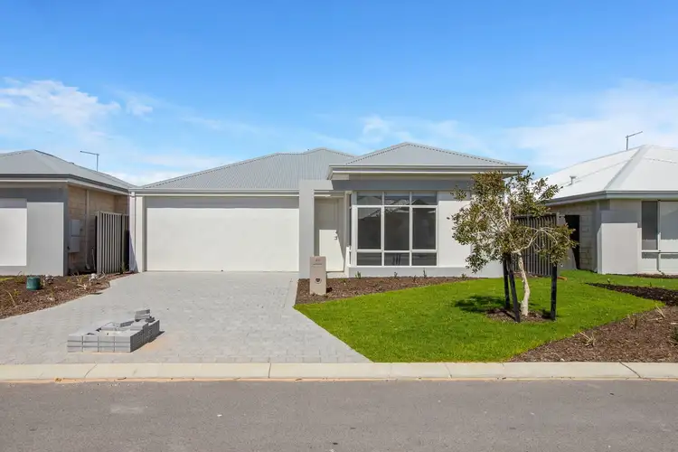 28 Siesta Way, Madora Bay WA 6210