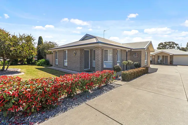 1/53 Jack Avenue, Mount Austin NSW 2650