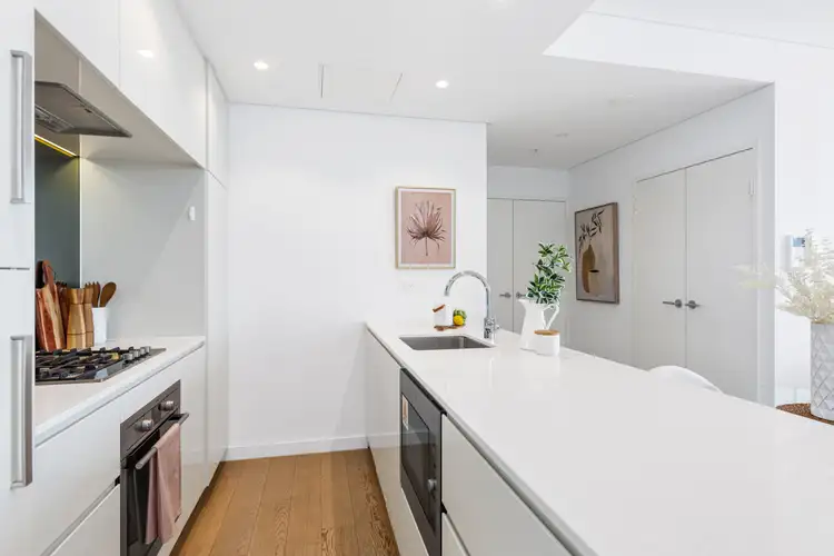 Fourth view of Homely apartment listing, 1601/10 Atchison Street, St Leonards NSW 2065