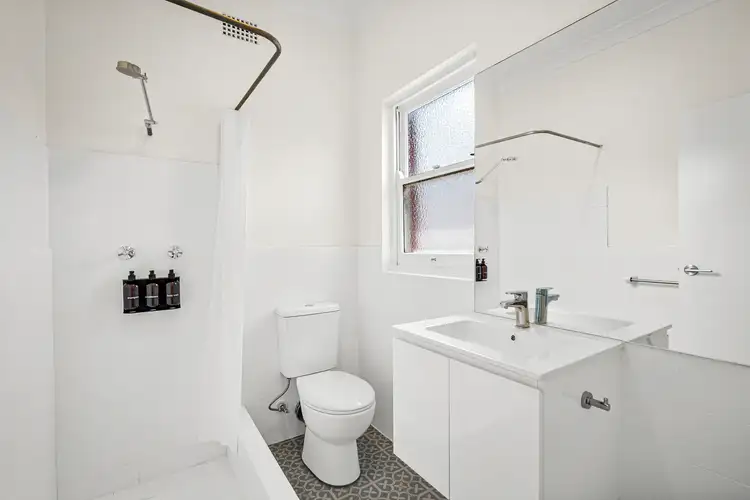 Third view of Homely apartment listing, 9/1 Wilbar Avenue, Cronulla NSW 2230