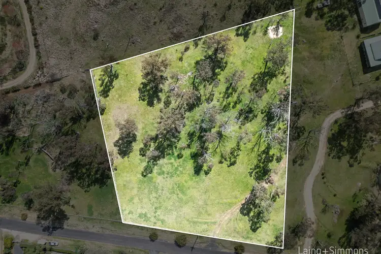 74 Arundel Drive, Armidale NSW 2350