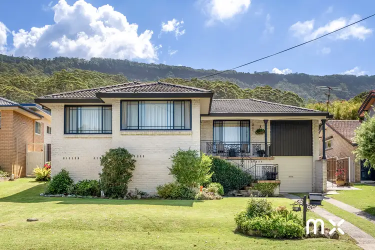30 Jennifer Crescent, Thirroul NSW 2515