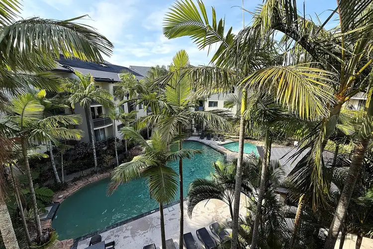 65/955 Gold Coast Highway, Palm Beach QLD 4221