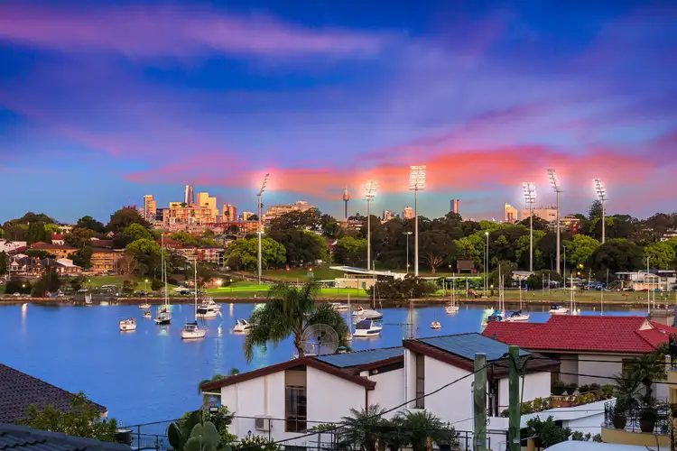 1 Hezlet Street, Chiswick NSW 2046