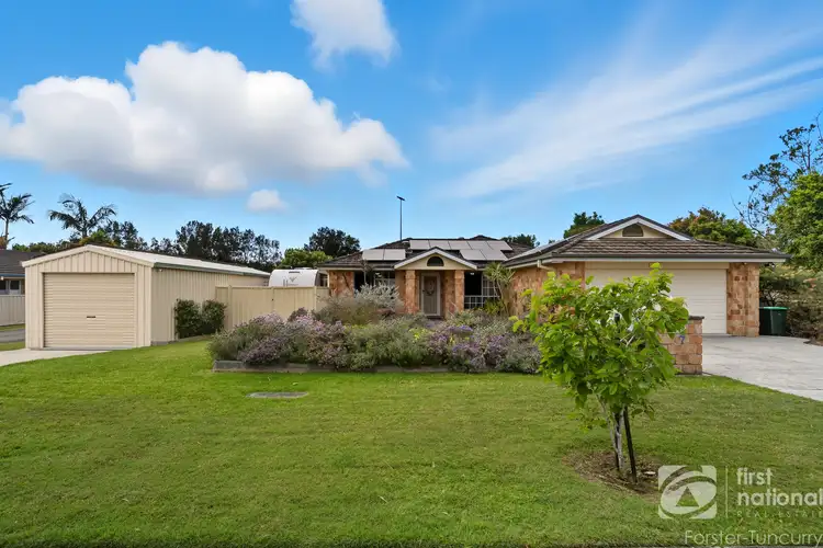 7 James Foster Drive, Black Head NSW 2430