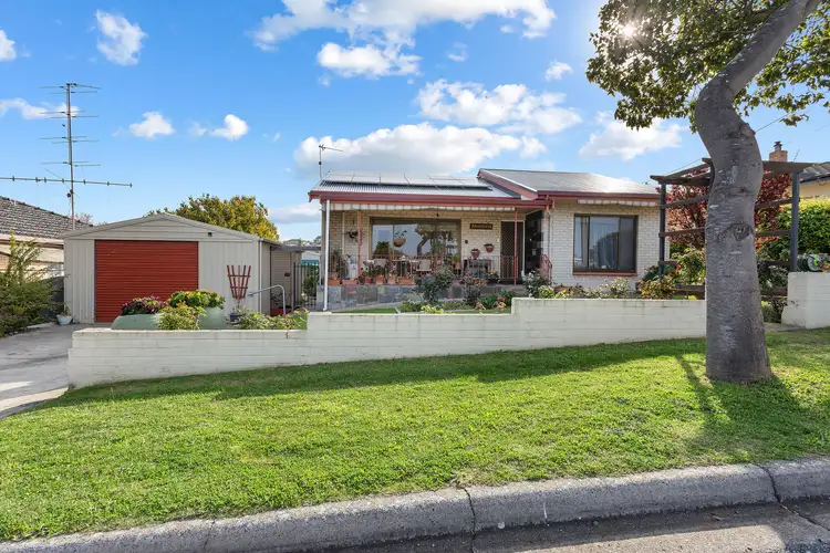 17 Lorraine Avenue, Port Lincoln SA 5606